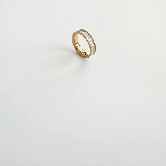 The Màu Ring - Picture 5 of 7